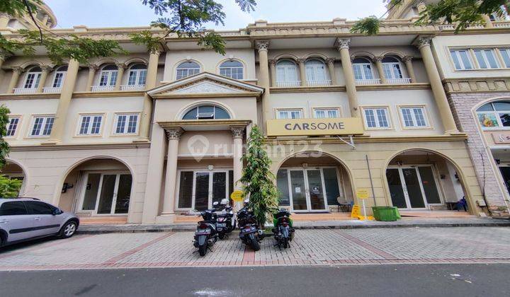  Ruko Bebas Parkir Jakarta Barat di Ruko Puri Mansion, Puri Mansion 200 m² Semi Furnished HGB - Hak Guna Bangun 1