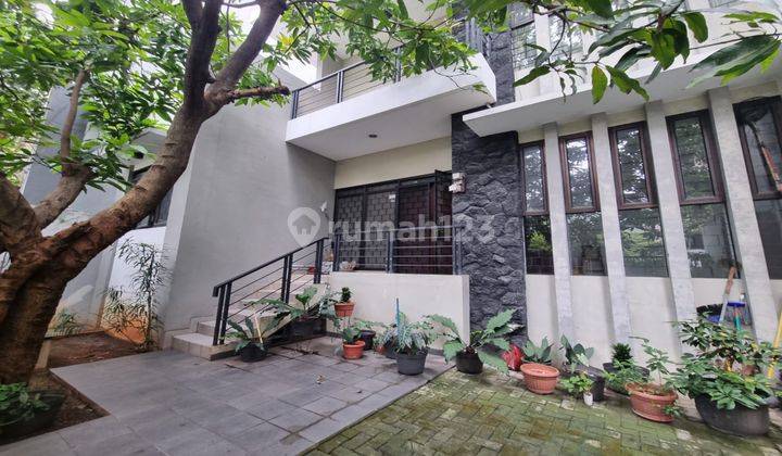  Rumah Jakarta Barat Taman Ratu Semi Furnished Bagus SHM - Sertifikat Hak Milik di Ratu Melati , Taman Ratu 1