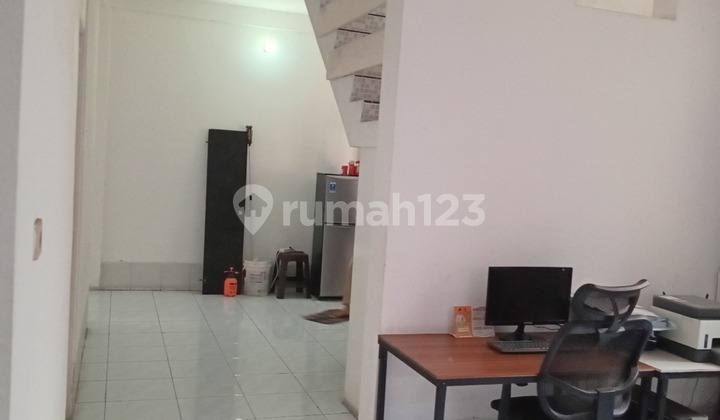 For Rent Hook House in Ciputat South Tangerang 5 Bedrooms Semi Furnished 2