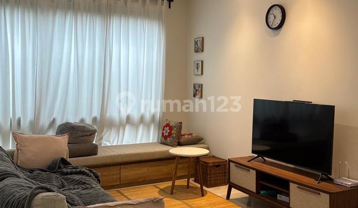 For Rent: Llyod Alam Sutera Favorite Furnished 3 Bedroom Apartment, Nice. 2