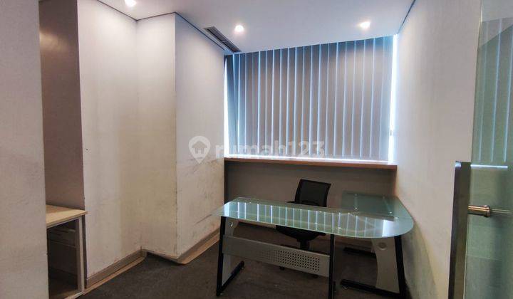 Office Space Perkantoran Alam Sutera Furnished Bagus  2