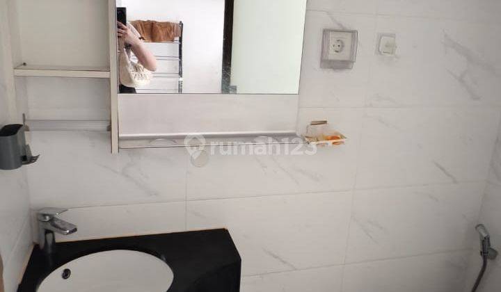 kamar mandi apartemen include ipl skyhouse alam