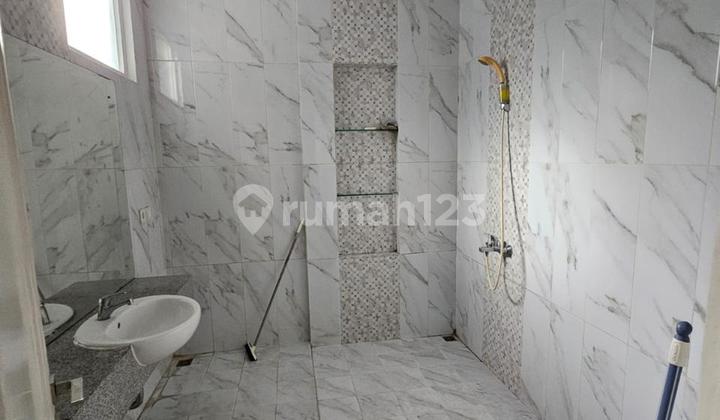 Rumah Full Renovasi Disewakan Alam Sutera Jingga Sudah Full Renovasi 2