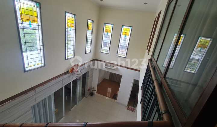 Best Deal Hook House Strategic Location Intercon West Jakarta 2