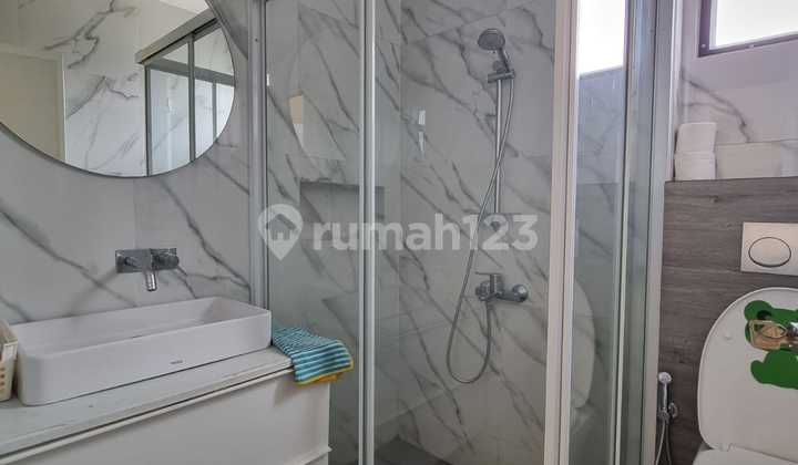 Disewakan Rumah Hook Gading Serpong Cluster Martinez Furnished Bagus Kontrakan