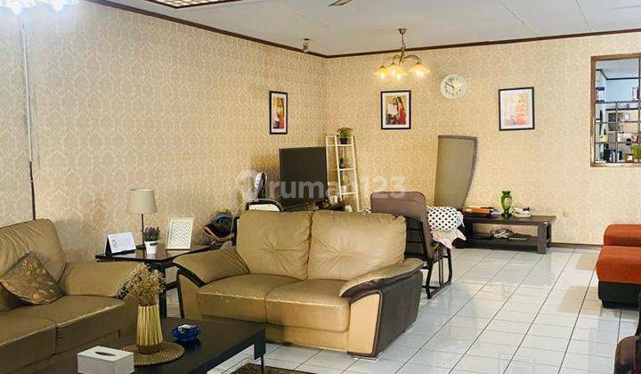 Rumah Secondary Di Cinere Lokasi Strategis Nempel Jakarta Selatan 2