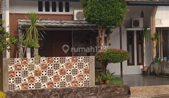 Rumah Bagus Siap Huni 5 Menit Ke Tol di Jl Limo Raya, Depok 1