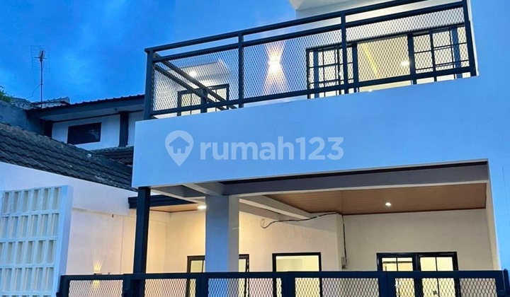 Rumah Modern Estetik Siap Huni Bonus Mobili Cibinong 2