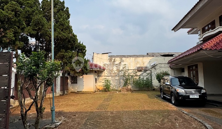 Rumah Pinggir Jalan di Cirendeu Cocok untuk Kantor 2