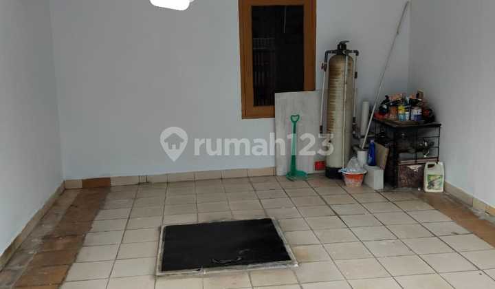 Rumah 1,5 Lantai Siap Huni di Harapan Indah 1 Bekasi 2