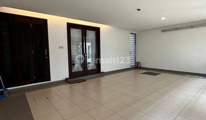 Dijual Cepat Apartemen Royalton Residences Kemayoran Full Furnished 1