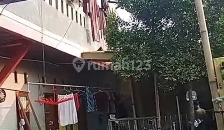 Rumah + Kontrakan 2 Lantai (9 Pintu) di Desa Wadas, Teluk Jambe Timur, Karawang 2