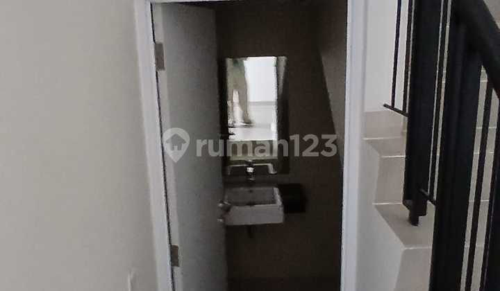 Rumah Unit Baru Kosongan 2 Lantai Cluster Eropa Sedayu City Kelapa Gading 2