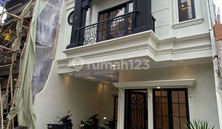 Rumah Classic Modern Jagakarsa Jakarta Selatan 2
