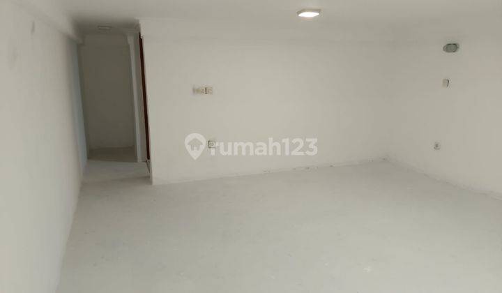 Dijual Cepat Rumah Lux Dalam Cluster di Palmerah Residance Kav. Jakarta Barat 2