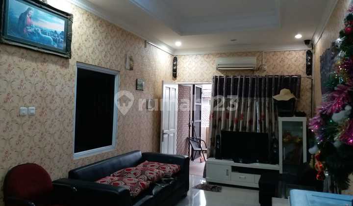 Ready-to-Occupy House in Harapan Indah 1 Bekasi 2