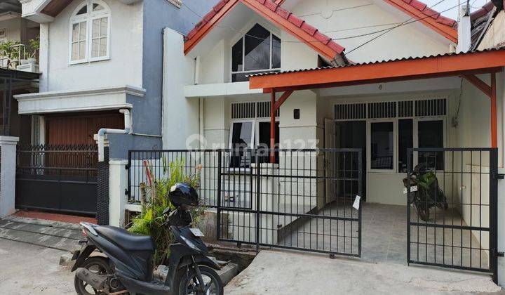 Rumah baru di Taman Harapan Baru dekat dng  HI Bekasi  1