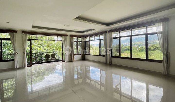 Dijual Villa Bagus Di Jl. Bukit Golf Hijau Sentul City 2