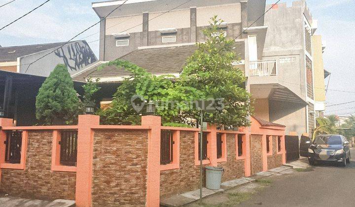 Dijual Cepat Rumah Cantik 2 Lantai di VillaRizkiIlhami, KelapaDua 1