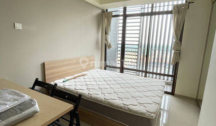 Dijual BU Apartemen The Accent Bintaro Tipe Studio Full Furnished 1