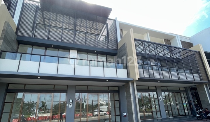 Ruko 4 Lantai dengan Lokasi Strategis di BSD City Ruko 4 Lantai dengan Lokasi Strategis di BSD City