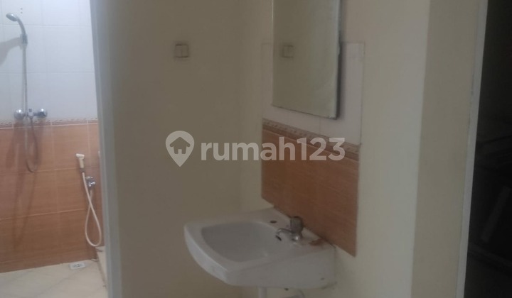 Dijual Rumah Taman Royal Cipondoh Tangerang