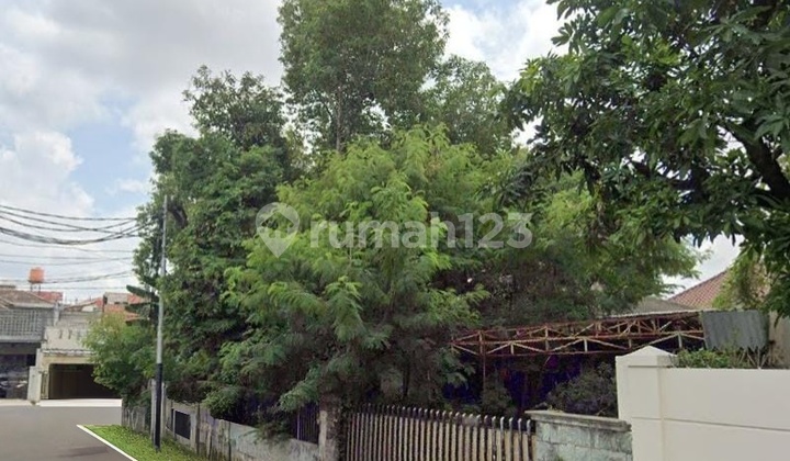 For Sale: Strategic Location in Elite Cipete Area, South Jakarta