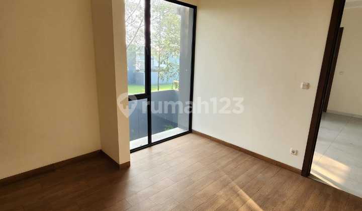 For Sale: Eldora Suvarna Sutera Cluster House in Tangerang 2