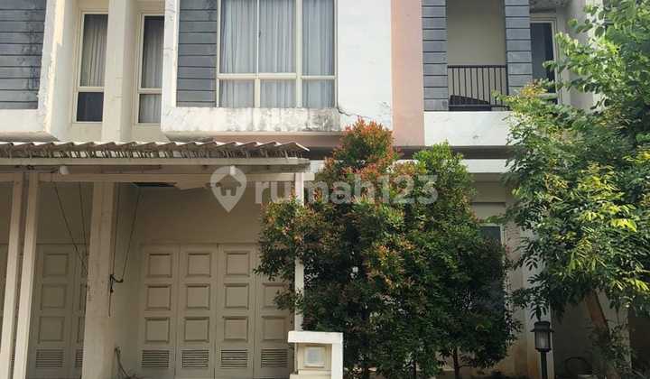 For Sale House in Starling Cluster Summarecon Serpong Tangerang