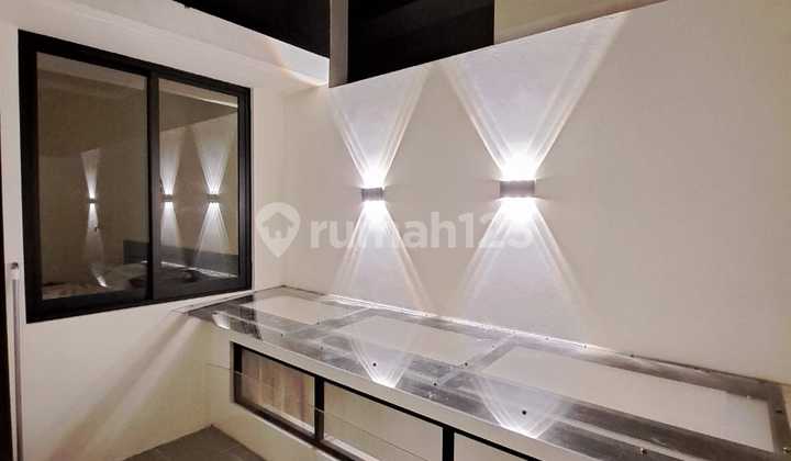 For Sale Luxury Cluster Carson Summarecon Gading Serpong House 2