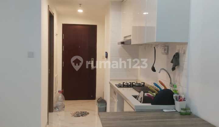 For Sale 2BR Sky House Apartment BSD Tangerang 2