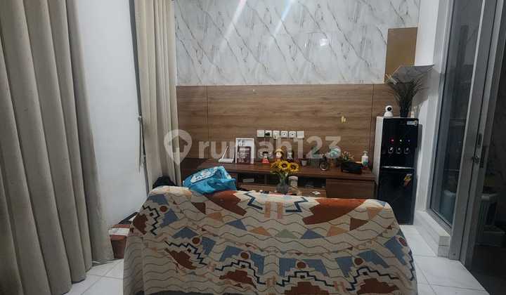 Dijual Cepat Rumah Furnished Siap Huni di Malibu Gading Serpong Dijual Cepat Rumah Furnished Siap Huni di Malibu Gading Serpong