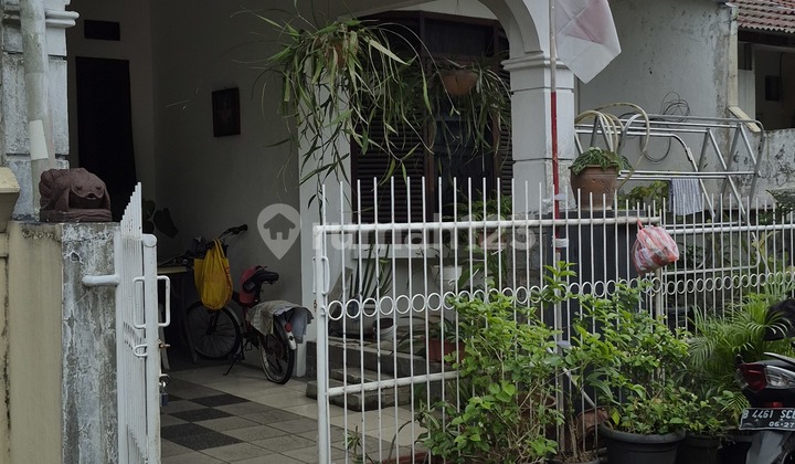 Villa Dago Tol Serua Ciputat