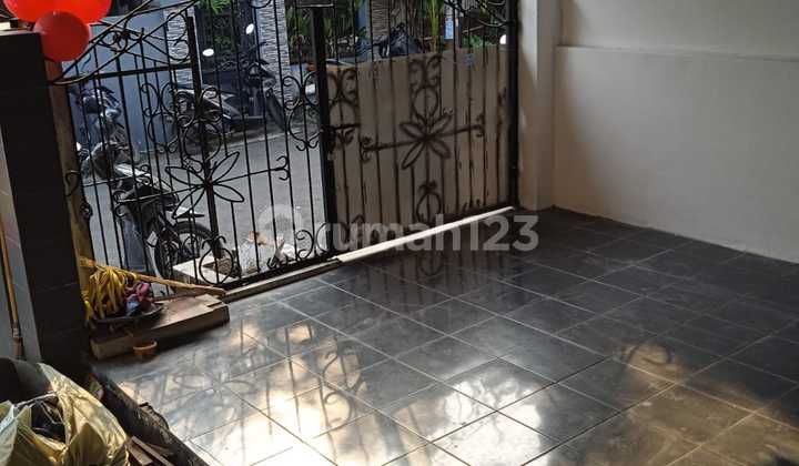 Rumah Strategis di Villa Dago Tol,Serua,Ciputat,Dekat ke Bintaro, Mall Bintaro Exchange, Harga 700 Jt Nego 2