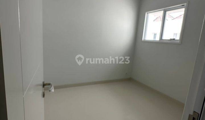 Rumah Baru Type 8 X 18 Siap Huni Di Pasadena Gading Serpong 2