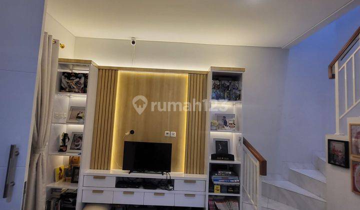 Rumah Bagus Cantik Furnished di Cluster Malibu Gading Serpong 2