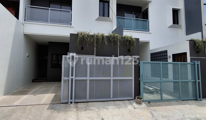 Rumah Baru, Murah. Ada 2 Unit. Bukit Nusa Indah. Tidak Banjir