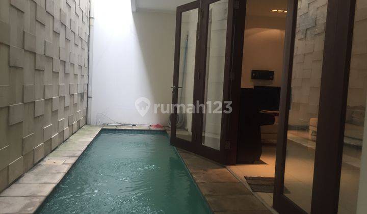 Disewakan Ready Awal Februari 2025. Private Pool. Bintaro, Jaksel 2