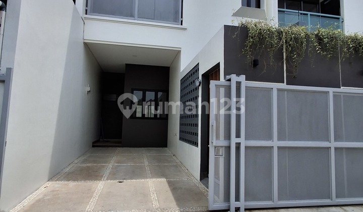 Rumah Baru, Murah Hanya 2 Unit. Bukit Nusa Indah. Tidak Banjir Rumah Baru, Murah Hanya 2 Unit. Bukit Nusa Indah. Tidak Banjir