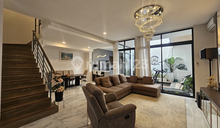 Cheap! Fully Furnished House Like Show Unit In Lippo Karawaci 1