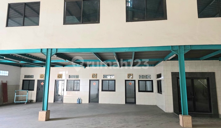 Neglasari Ready-to-Use Warehouse, Freehold Title, West Facing