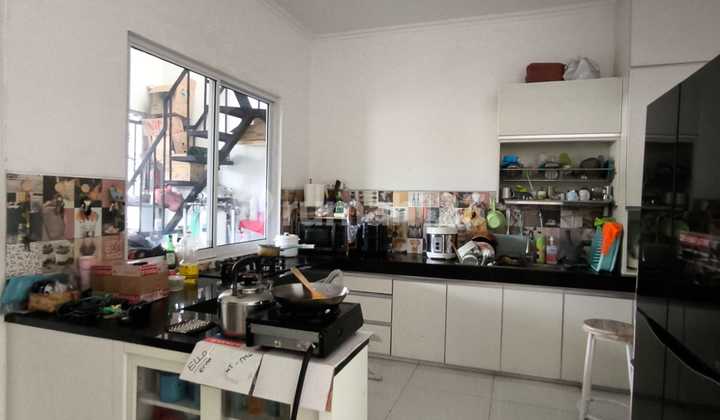 Rumah Semi Furnished di Modernland Tangerang, Type Master, Siap Huni 2