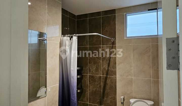 Apartemen Rainbow Spring Condovillas, Type 4 Bedroom, Semi Furnished 2