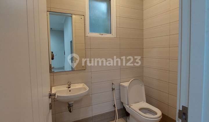 Vivacia The Eminent Bsd City 10X18, Hadap Selatan, Siap Huni 2