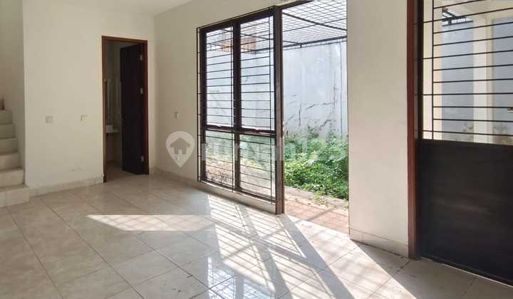 Serene House in the Premium Area of Bsd City