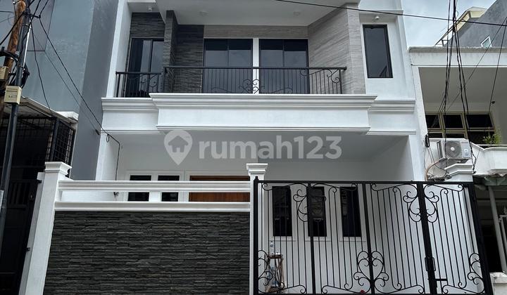 Rumah Baru Bagus Hadap Timur di Muara Karang Jakarta Utara 1
