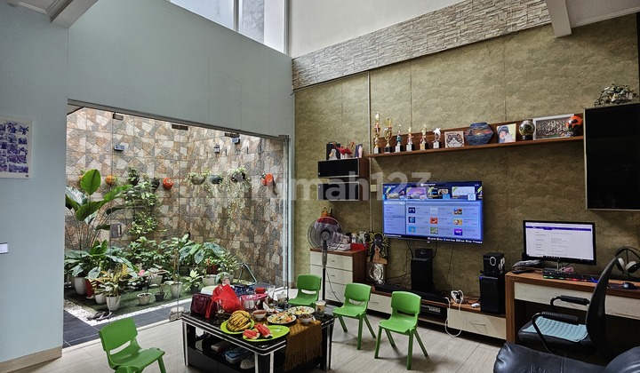 Murah!!! Bagus Siap Huni Rumah View Danau di Serenade Gading Serpong 2