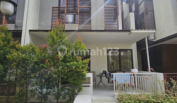 Rumah Full Renov dan Furnish di Cluster Whelford Greenwich Bsd Serpong Tangerang