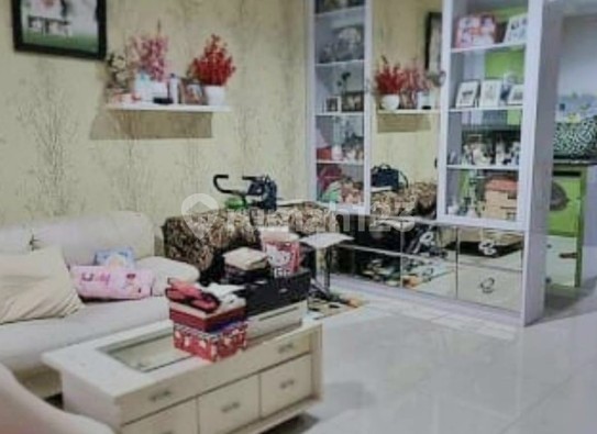 Semi-Furnished House Ready to Live in Viena Modernland 2