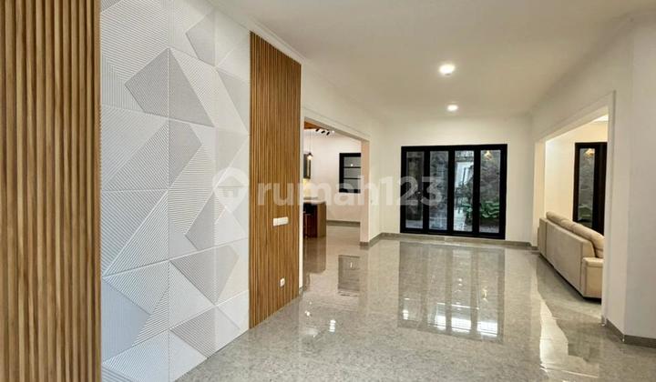 Rumah Siap Huni di Kawasan Premium Bsd, Semi Furnished, Siap Huni 2